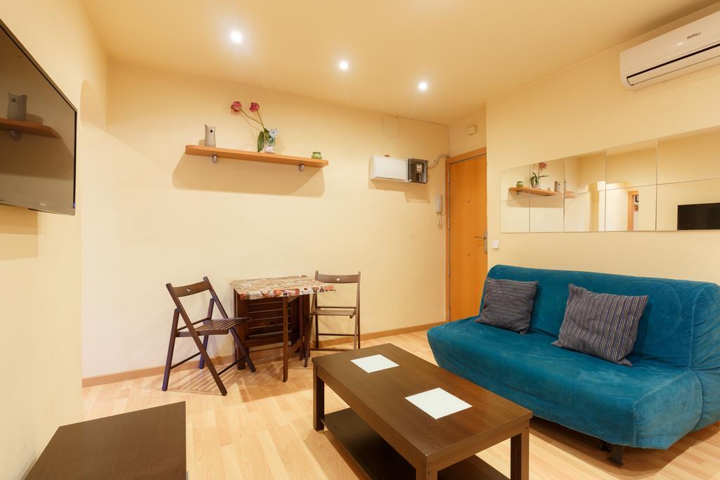 Apartment Bed&Bcn Sant Andreu II Барселона Екстериор снимка