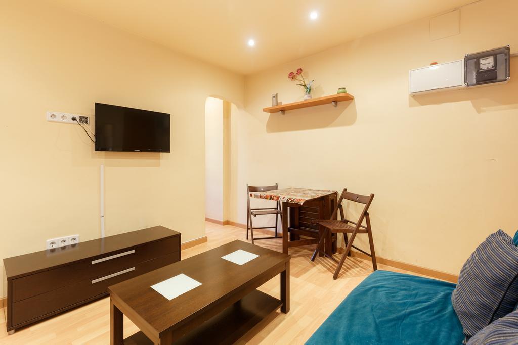 Apartment Bed&Bcn Sant Andreu II Барселона Екстериор снимка