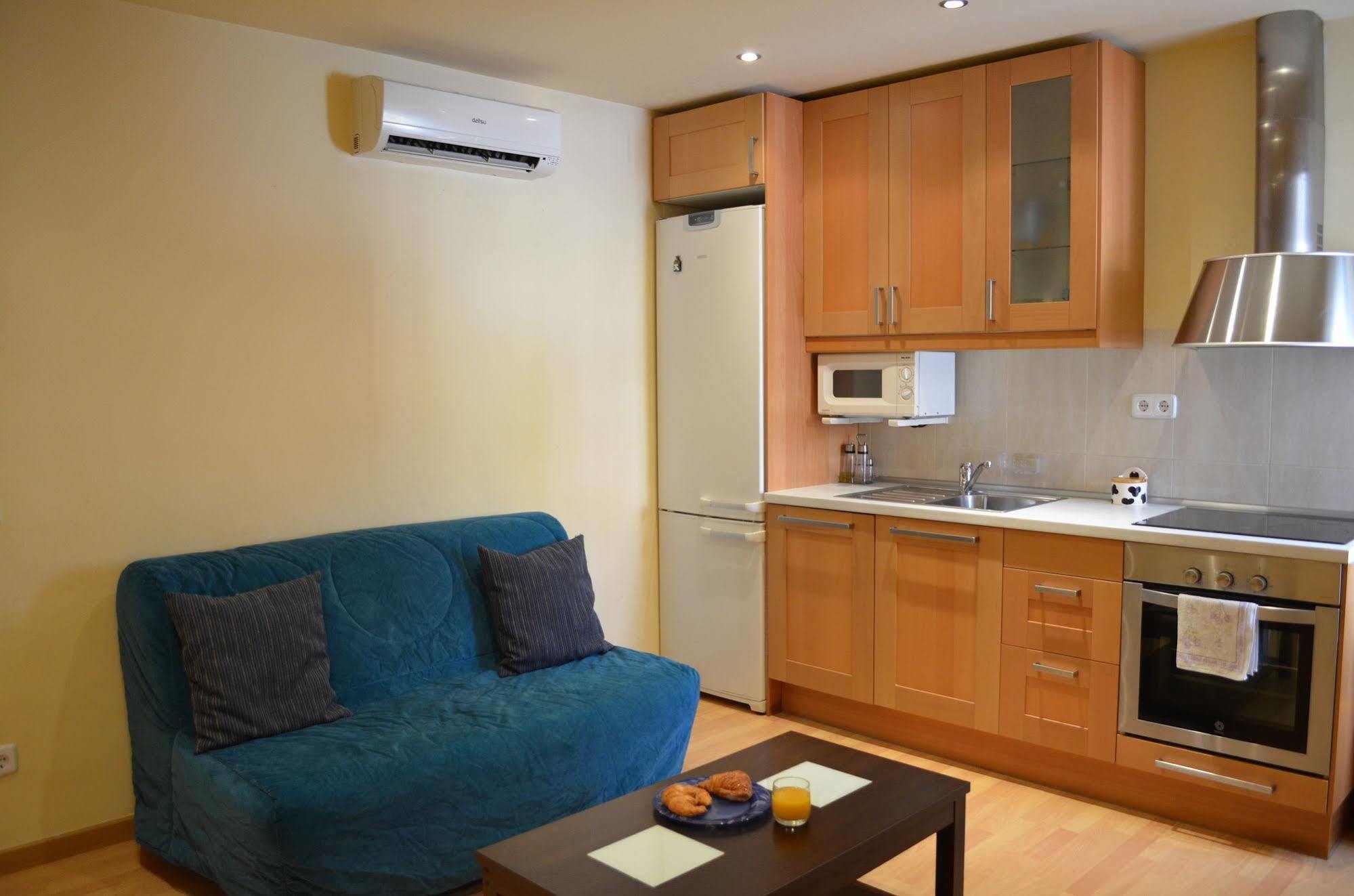 Apartment Bed&Bcn Sant Andreu II Барселона Екстериор снимка